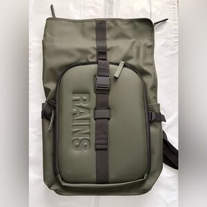RAINS Texel Moulded Backpack - Olive Green, NWT
